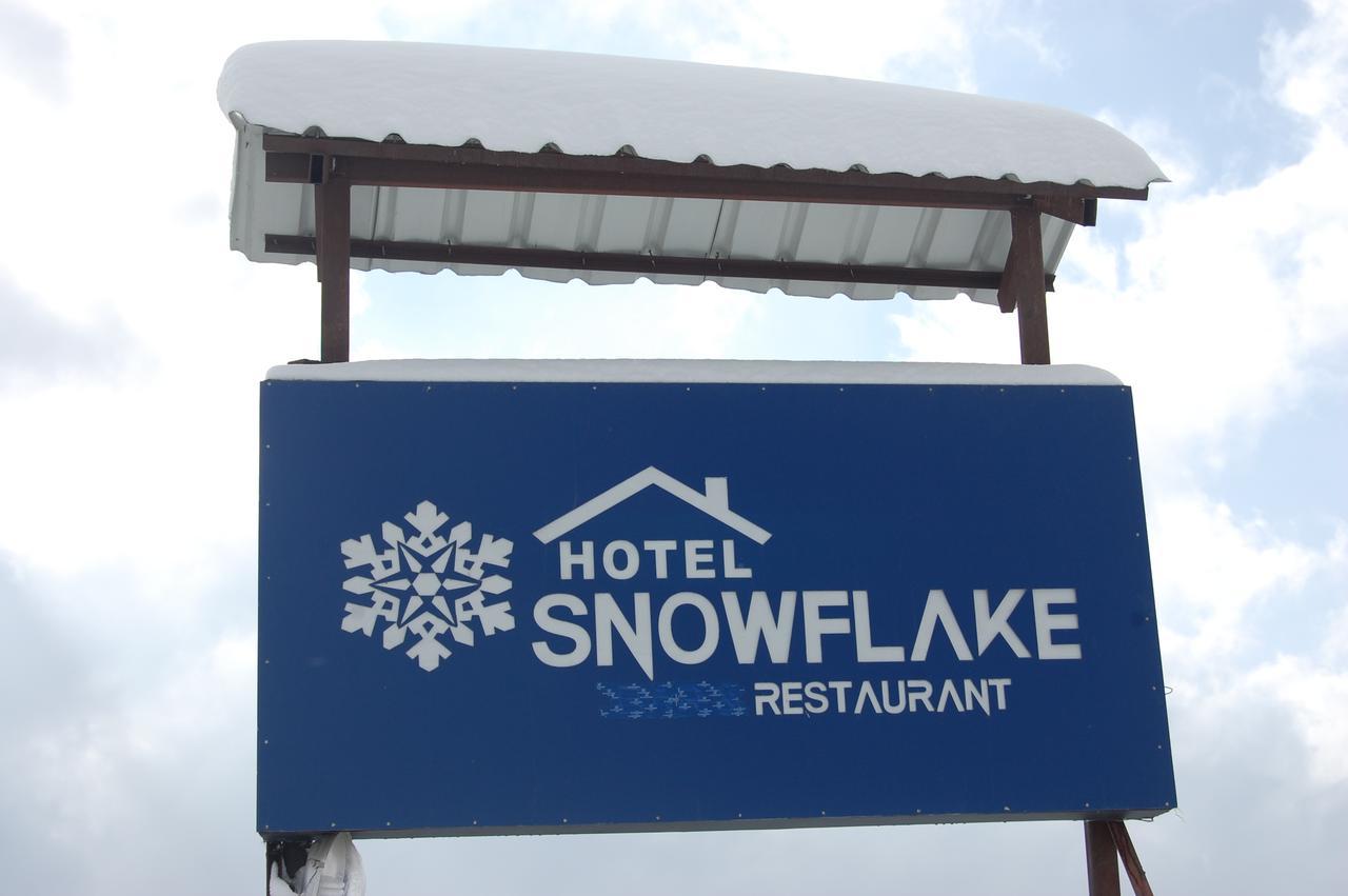 Hotel Snowflake Нарканда Екстериор снимка